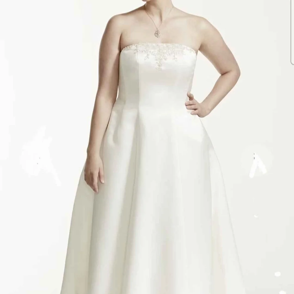 David's Bridal Ivory Lace Long Sleeve Dress - Picture 10 of 10